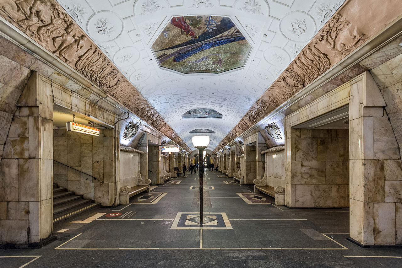 метро новокузнецкая