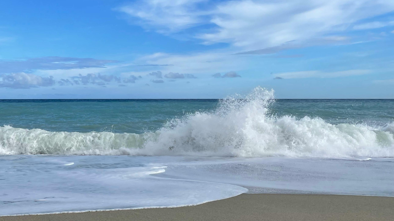 Морские волны