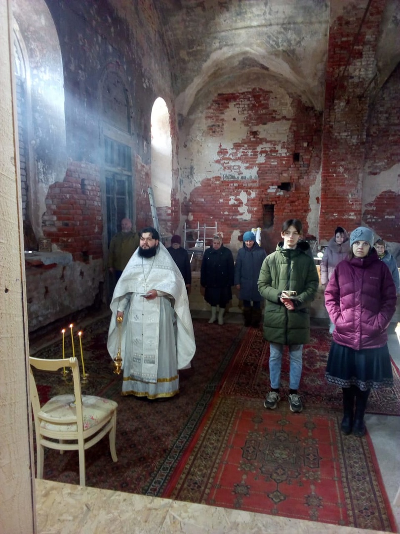 Храм Рождества Пресвятой Богородицы в деревне Лебедево нуждается в срочном  ремонте кровли - Радио ВЕРА