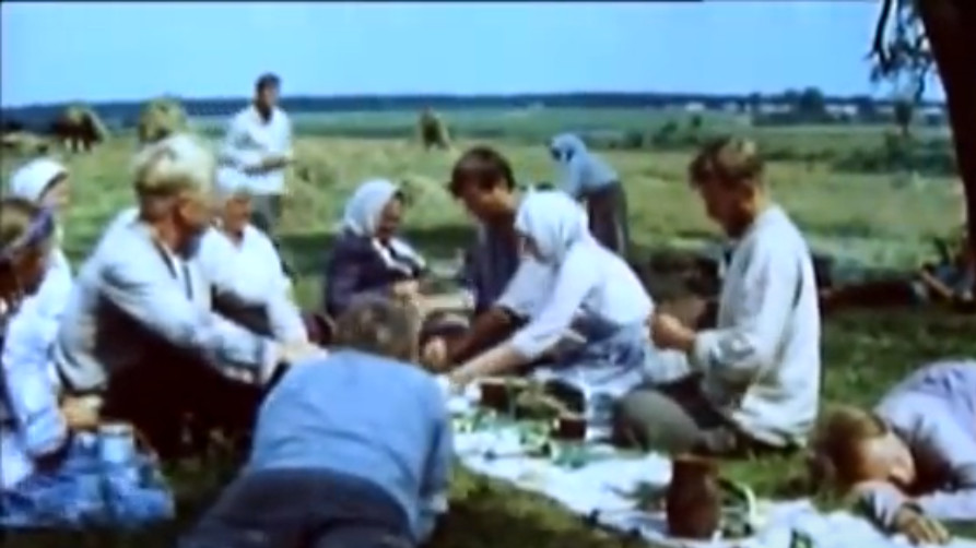 Кадр фильма «Родник»