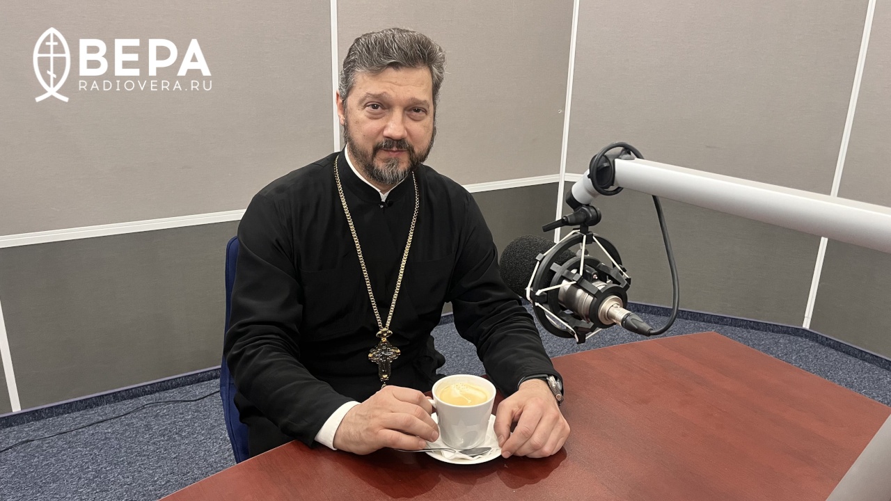 Протоиерей Сергий Точеный в студии Радио ВЕРА
