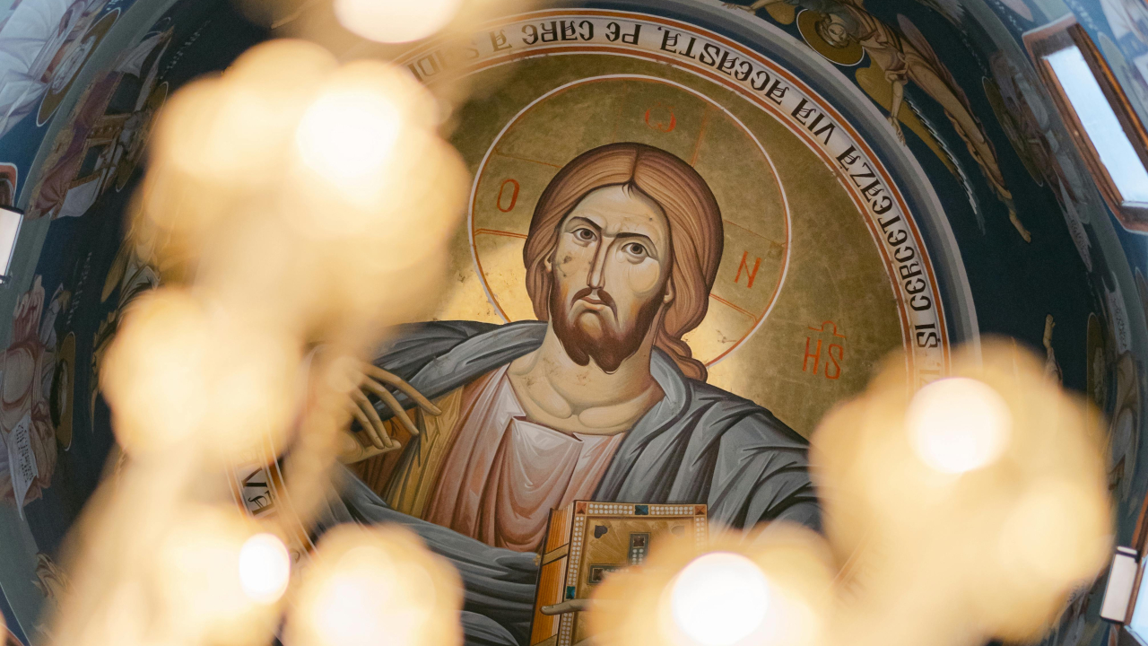 Иисус Христос, фреска в храме